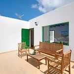San Roque Casa de Férias Tinajo